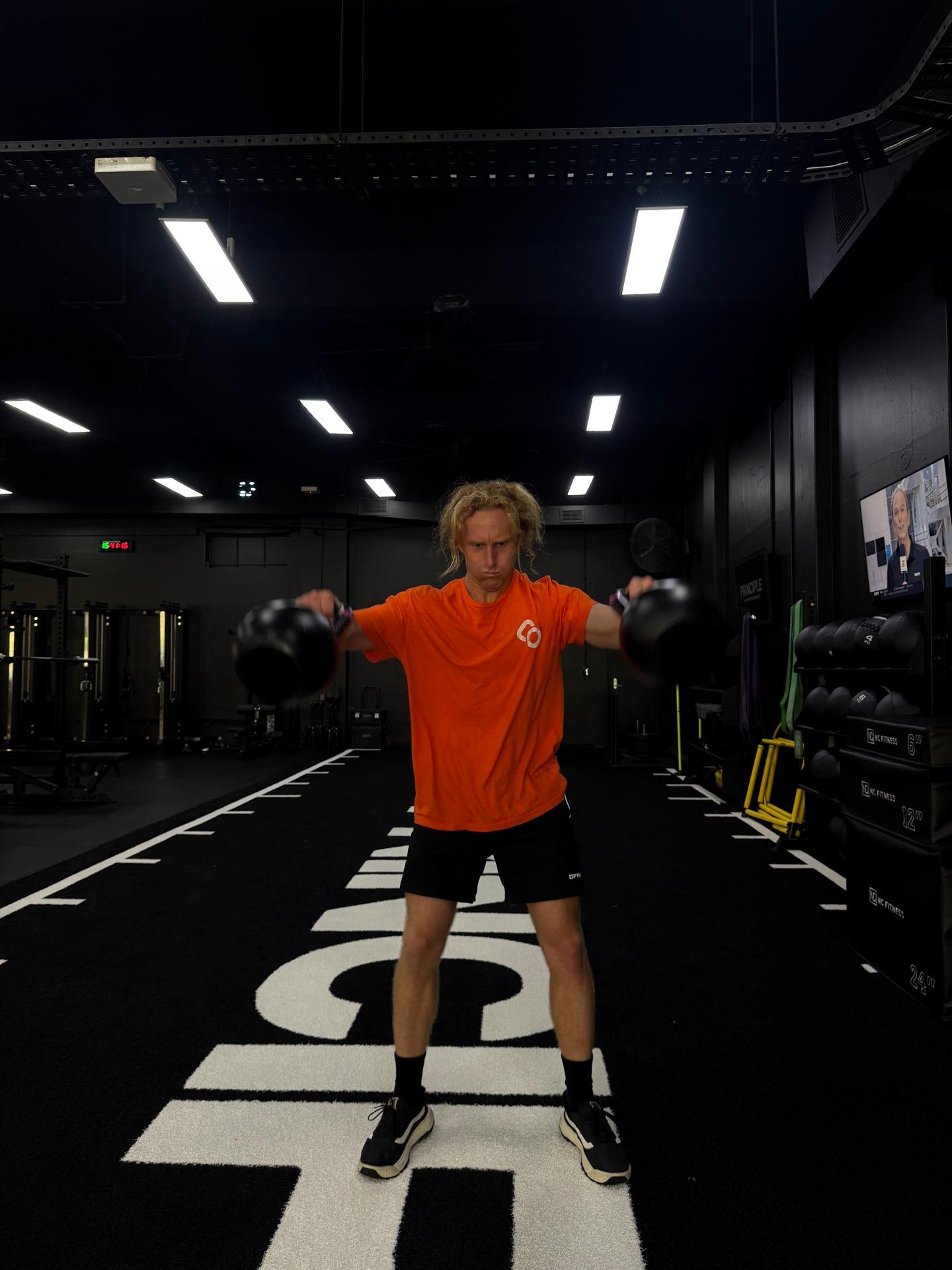 Band pull exercise